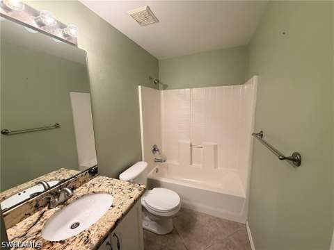 330 12th St SE, Naples FL - photo 11 of 17