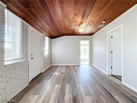 1915 Hill Ave, Fort Myers FL - photo 6 of 26