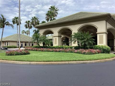 14571 Legends Blvd N 201, Fort Myers FL - photo 7 of 17