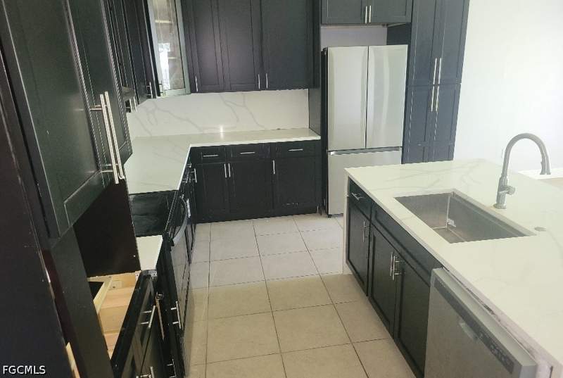 4 bedroom SingleFamilyResidence at 1217 NW 25th Ave, Cape Coral, Cape Coral — photo 3