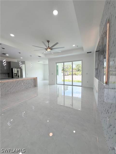 808 Congress Ave, Lehigh Acres FL - photo 10 of 20