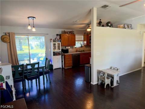 1822 SW 2nd Ave, Cape Coral FL - photo 6 of 22