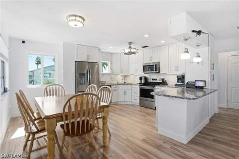 7 Avenida Carita, Fort Myers Beach FL - photo 18 of 50