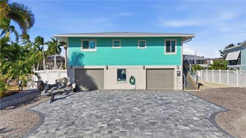 7 Avenida Carita, Fort Myers Beach FL - photo 9 of 50