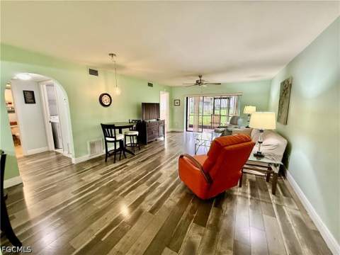10 Beth Stacey Blvd 108, Lehigh Acres FL - photo 13 of 34