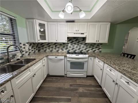 10 Beth Stacey Blvd 108, Lehigh Acres FL - photo 7 of 34