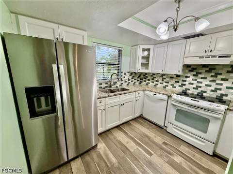 10 Beth Stacey Blvd 108, Lehigh Acres FL - photo 8 of 34