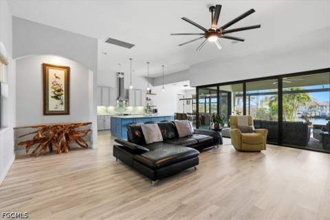 2105 Ottersrest Ln, Cape Coral FL - photo 6 of 50