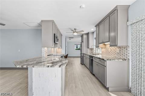 4005 SE 1st Ave, Cape Coral FL - photo 8 of 35