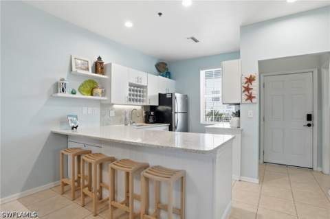 140 Palm St 211, Marco Island FL - photo 12 of 47
