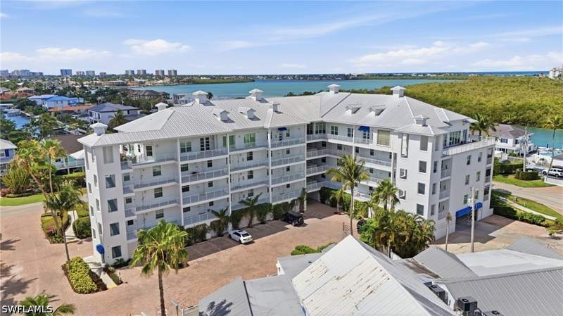 2 bedroom Condominium at 140 Palm St 211, Olde Marco Inn, Marco Island — photo 2