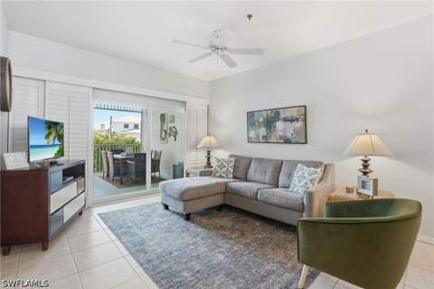 140 Palm St 211, Marco Island FL - photo 7 of 47