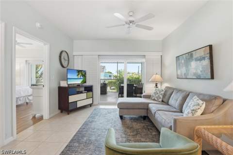 140 Palm St 211, Marco Island FL - photo 9 of 47