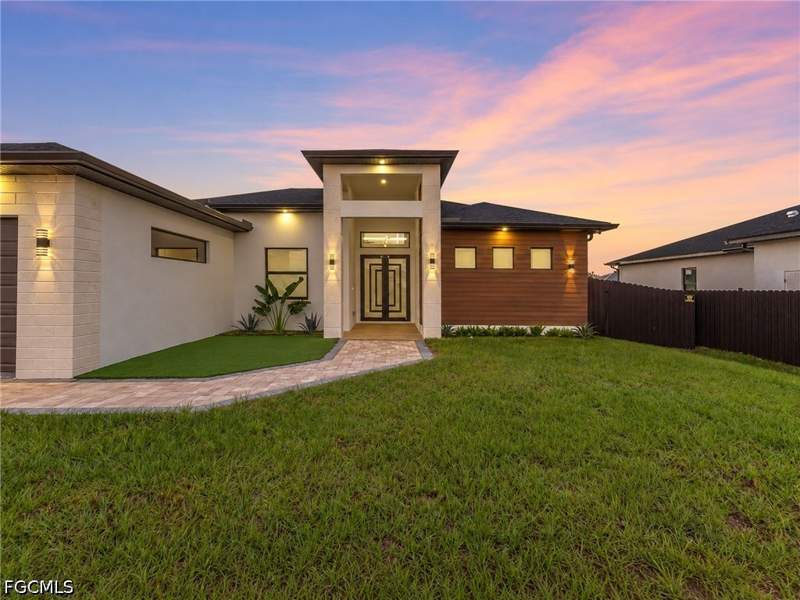 4 bedroom SingleFamilyResidence at 2006 Nelson Rd N, Cape Coral, Cape Coral — photo 3