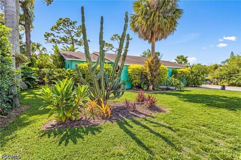 2 bedroom SingleFamilyResidence at 184 Karlow Ave, Lehigh Acres, Lehigh Acres — photo 2