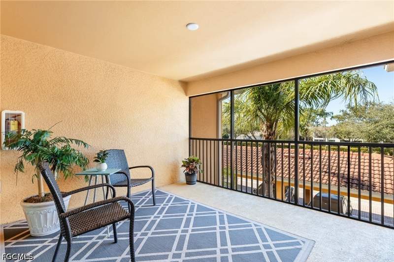 2 bedroom Condominium at 13671 Julias Way 1221, Palmetto Cove, Fort Myers — photo 3