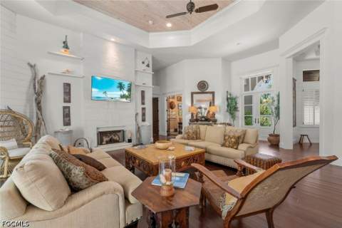 2388 Wulfert Rd, Sanibel FL - photo 10 of 69
