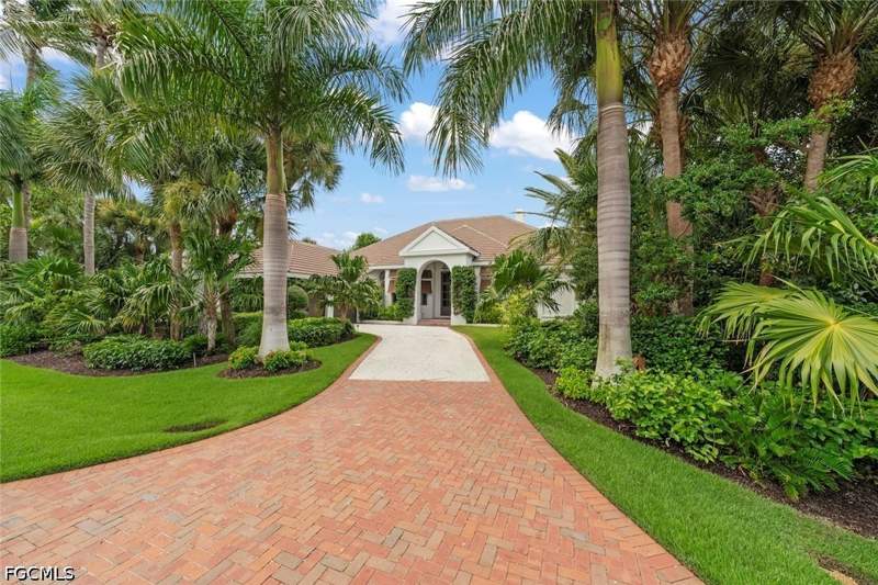 3 bedroom SingleFamilyResidence at 2388 Wulfert Rd, Sanctuary At Wulfert, Sanibel — photo 3