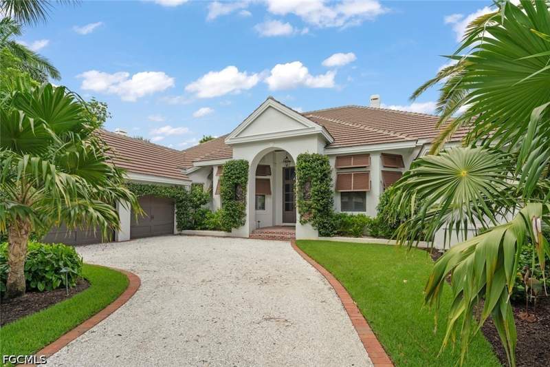 3 bedroom SingleFamilyResidence at 2388 Wulfert Rd, Sanctuary At Wulfert, Sanibel — photo 4