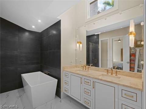 2140 Harlans Run, Naples FL - photo 21 of 37