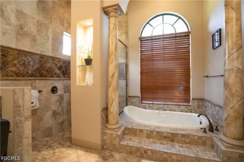 11317 Ranchette Rd, Fort Myers FL - photo 10 of 35