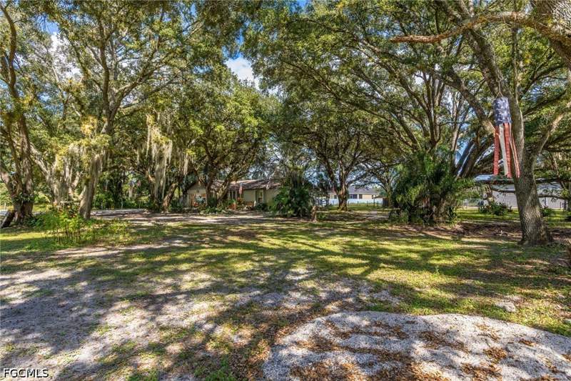 3 bedroom SingleFamilyResidence at 1816 Grant Ave, Lehigh Acres, Lehigh Acres — photo 5