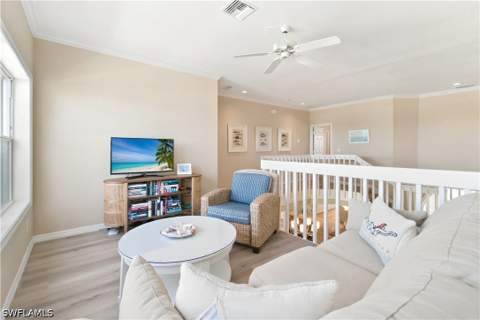 137 Barefoot Cir 4-8, Bonita Springs FL - photo 24 of 46