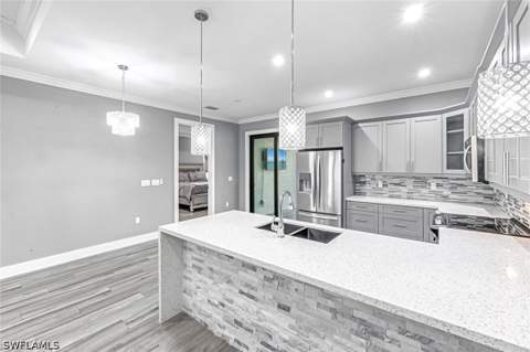141 20th Ave NW, Naples FL - photo 11 of 42
