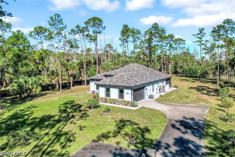 3 bedroom SingleFamilyResidence at 141 20th Ave NW, Golden Gate Estates, Naples — photo 2