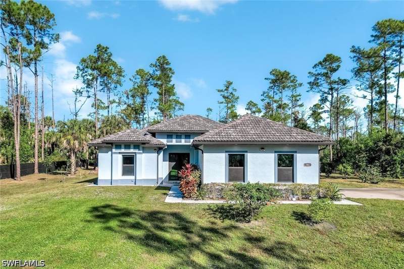 3 bedroom SingleFamilyResidence at 141 20th Ave NW, Golden Gate Estates, Naples — photo 5