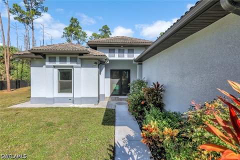 141 20th Ave NW, Naples FL - photo 7 of 42