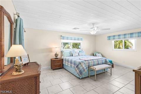 4632 SE 1St Pl, Cape Coral FL - photo 12 of 25