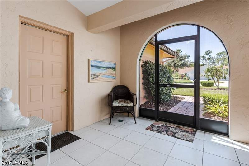 3 bedroom SingleFamilyResidence at 565 Kings Way, Foxfire, Naples — photo 2
