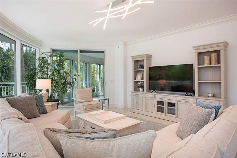 3 bedroom Condominium at 4151 Gulf Shore Blvd N 201, Provence, Naples — photo 4