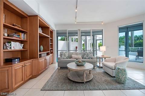 4151 Gulf Shore Blvd N 201, Naples FL - photo 9 of 22