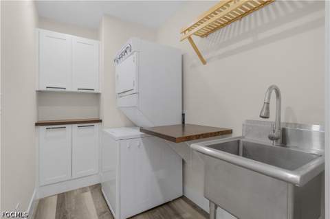 1015 El Mar Ave, Fort Myers FL - photo 20 of 26