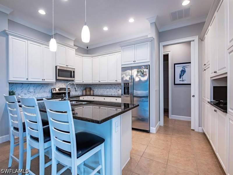 2 bedroom SingleFamilyResidence at 7202 Dominica Dr, Isles Of Collier Preserve, Naples — photo 4