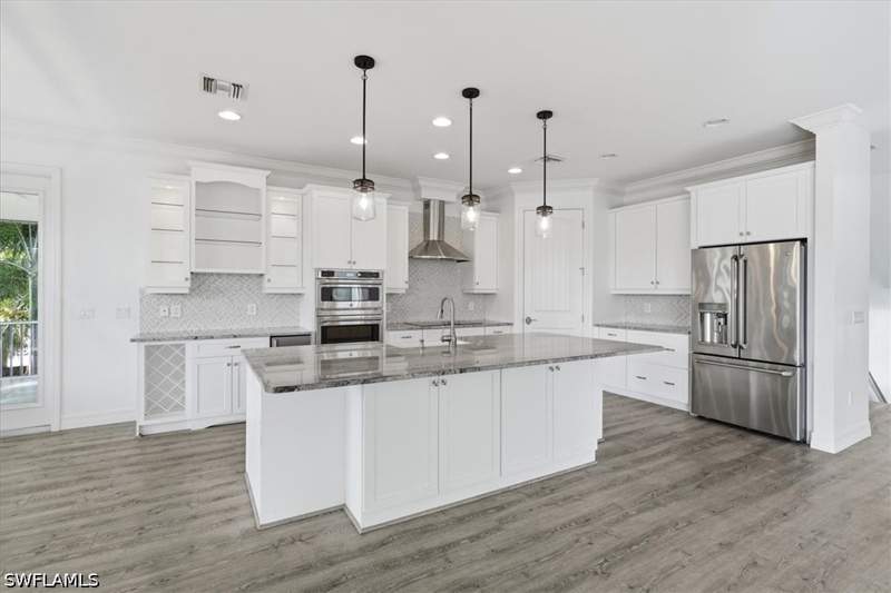 3 bedroom SingleFamilyResidence at 1287 Grand Canal Dr, Gulf Harbor, Naples — photo 5