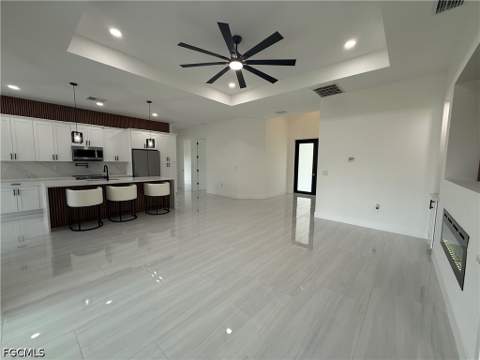 1319 Cleveland Ave, Lehigh Acres FL - photo 13 of 44