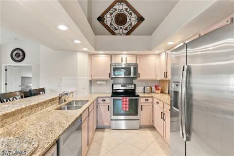 13213 Sherburne Cir 404, Bonita Springs FL - photo 10 of 27