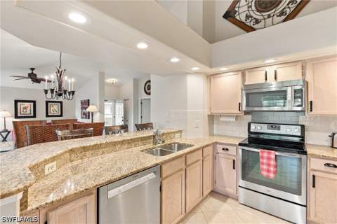 13213 Sherburne Cir 404, Bonita Springs FL - photo 11 of 27