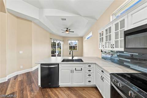 8070 Tauren Ct, Naples FL - photo 16 of 50