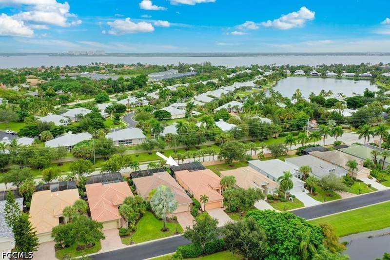 4 bedroom SingleFamilyResidence at 15834 Cutters Ct, Colonial Shores, Fort Myers — photo 2