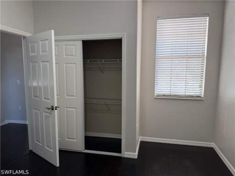 7341 Bristol Cir, Naples FL - photo 16 of 21