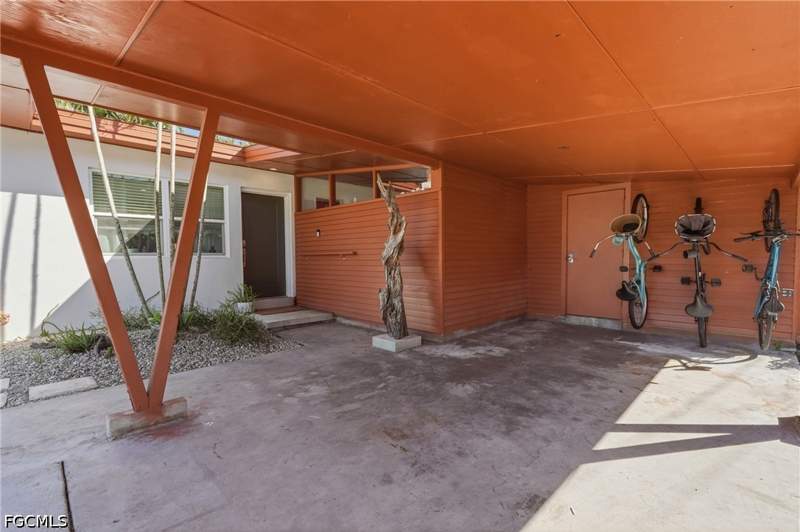 3 bedroom SingleFamilyResidence at 3951 Arlington St, Palmlee Park, Fort Myers — photo 5