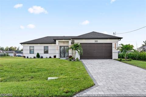 300 NW 18th St, Cape Coral FL - photo 7 of 41