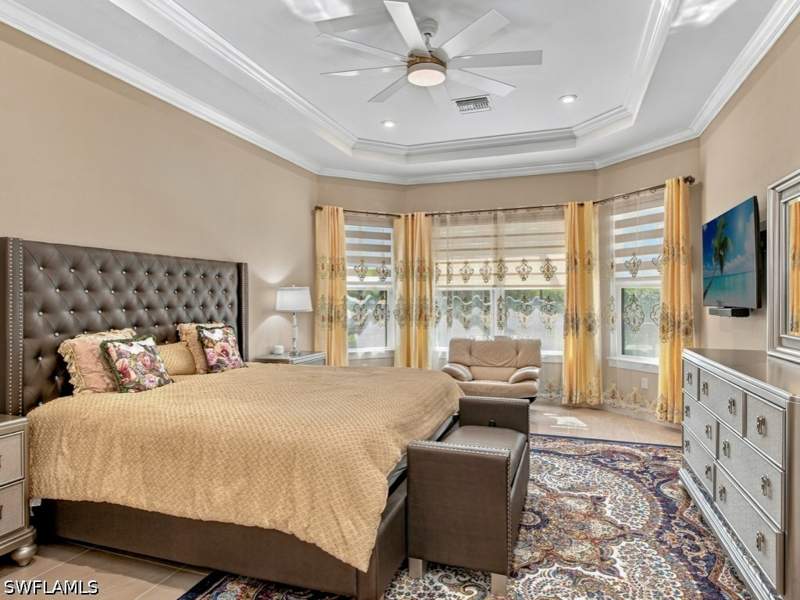 3 bedroom SingleFamilyResidence at 8142 Lucello Ter S, Esplanade At Hacienda Lakes, Naples — photo 5