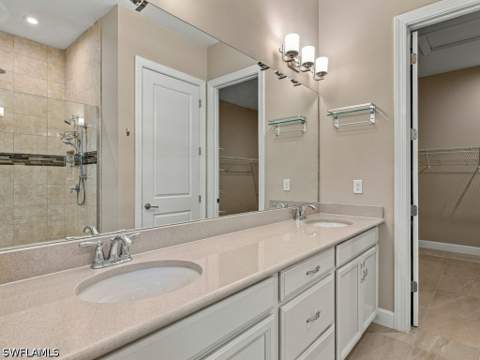 8142 Lucello Ter S, Naples FL - photo 6 of 22