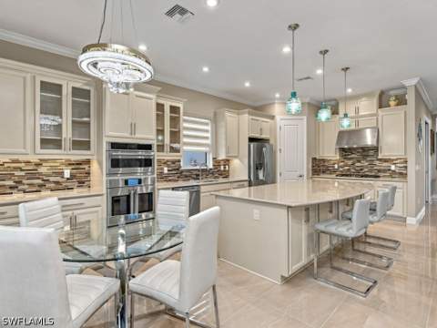 8142 Lucello Ter S, Naples FL - photo 9 of 22