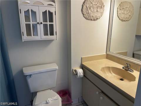 995 Anglers Cv N405, Marco Island FL - photo 12 of 16